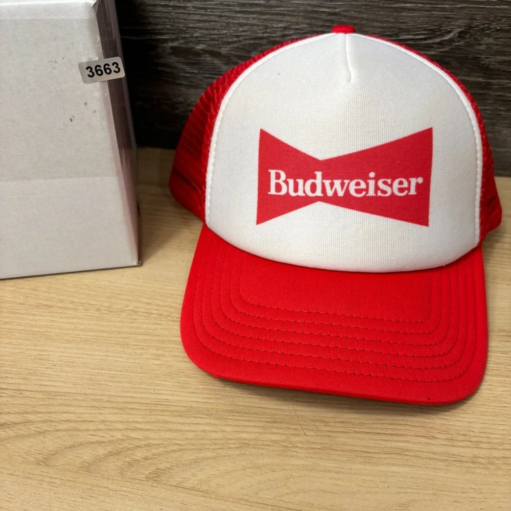 Budweiser Hat Cap Snapback‎ Red White Trucker Beer Brewing Adjustable